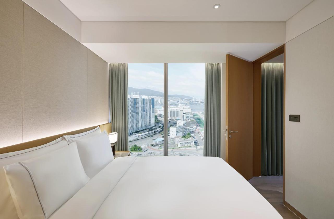 Wyndham Grand Busan Esterno foto