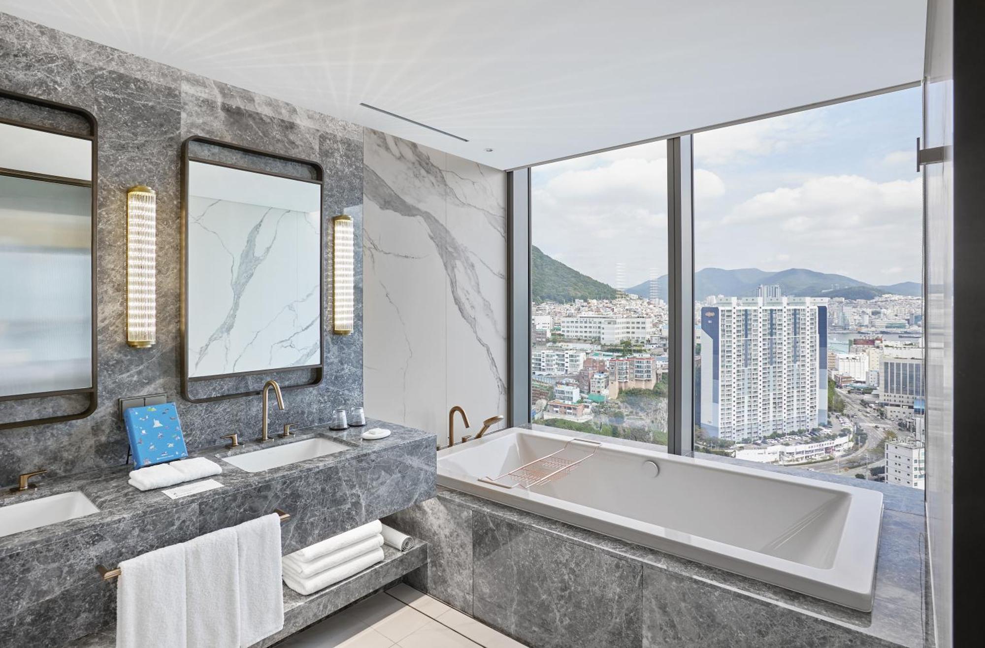 Wyndham Grand Busan Esterno foto