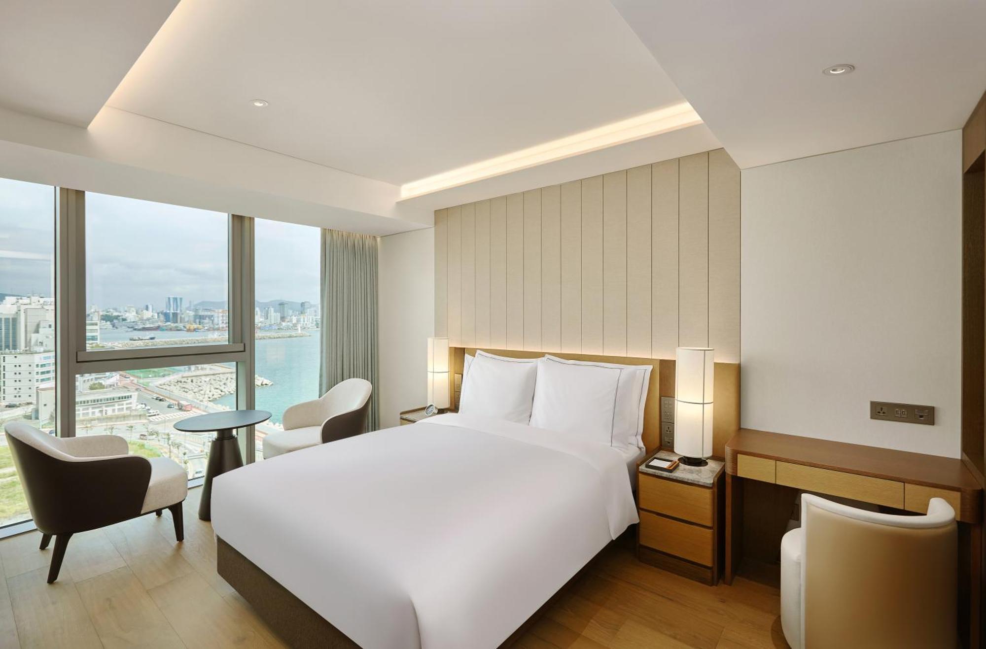 Wyndham Grand Busan Esterno foto